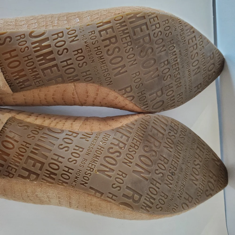 ROS HOMMERSON Sz 9 KARAT Nude Croc Leather Upper Pumps 2.5" Heel Comfort Office - Picture 9 of 15
